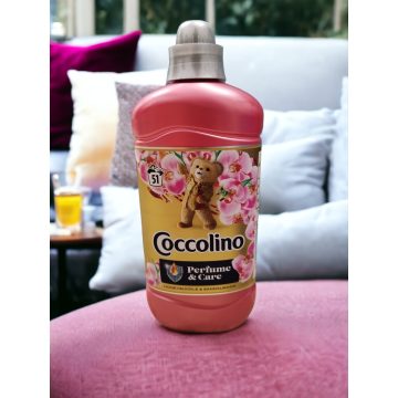 Coccolino öblítő konc. 1275ml Honeysuckle&Sandalwood